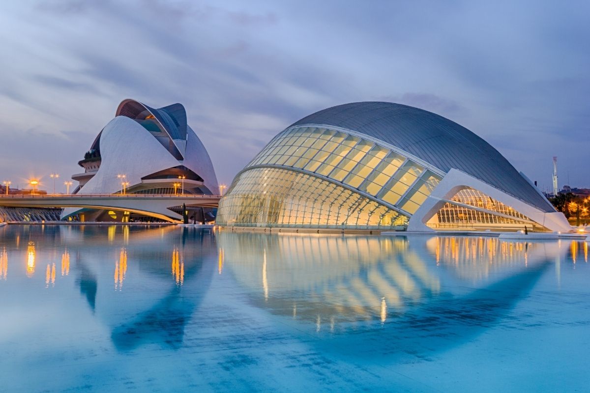 Crecer en Valencia Crecer en Valencia seobuenseo.com